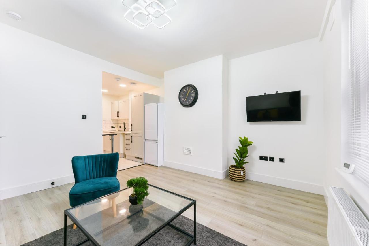 New Stylish 1 Bedroom Apartment - Flat D Norwood Dış mekan fotoğraf